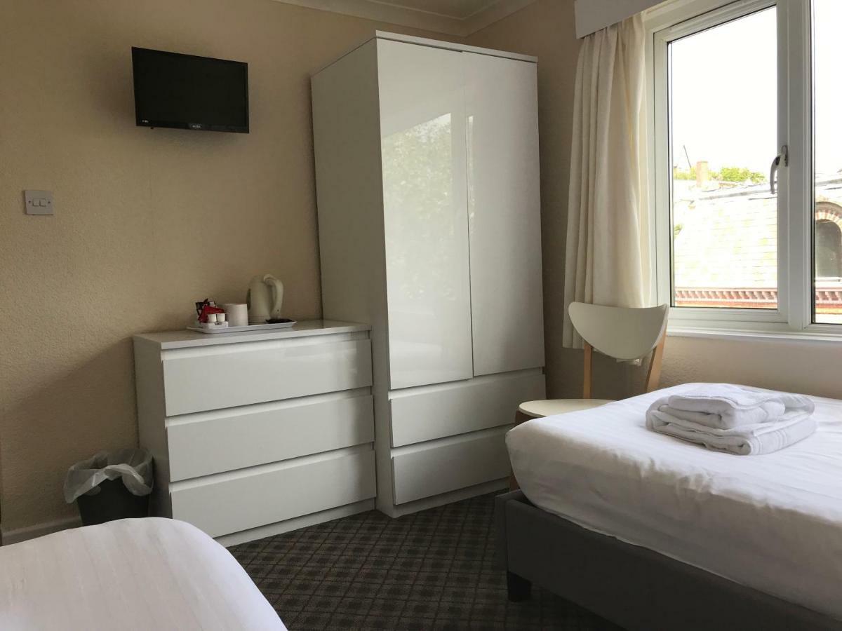 The Sherborne Lodge Илфракомб Екстериор снимка