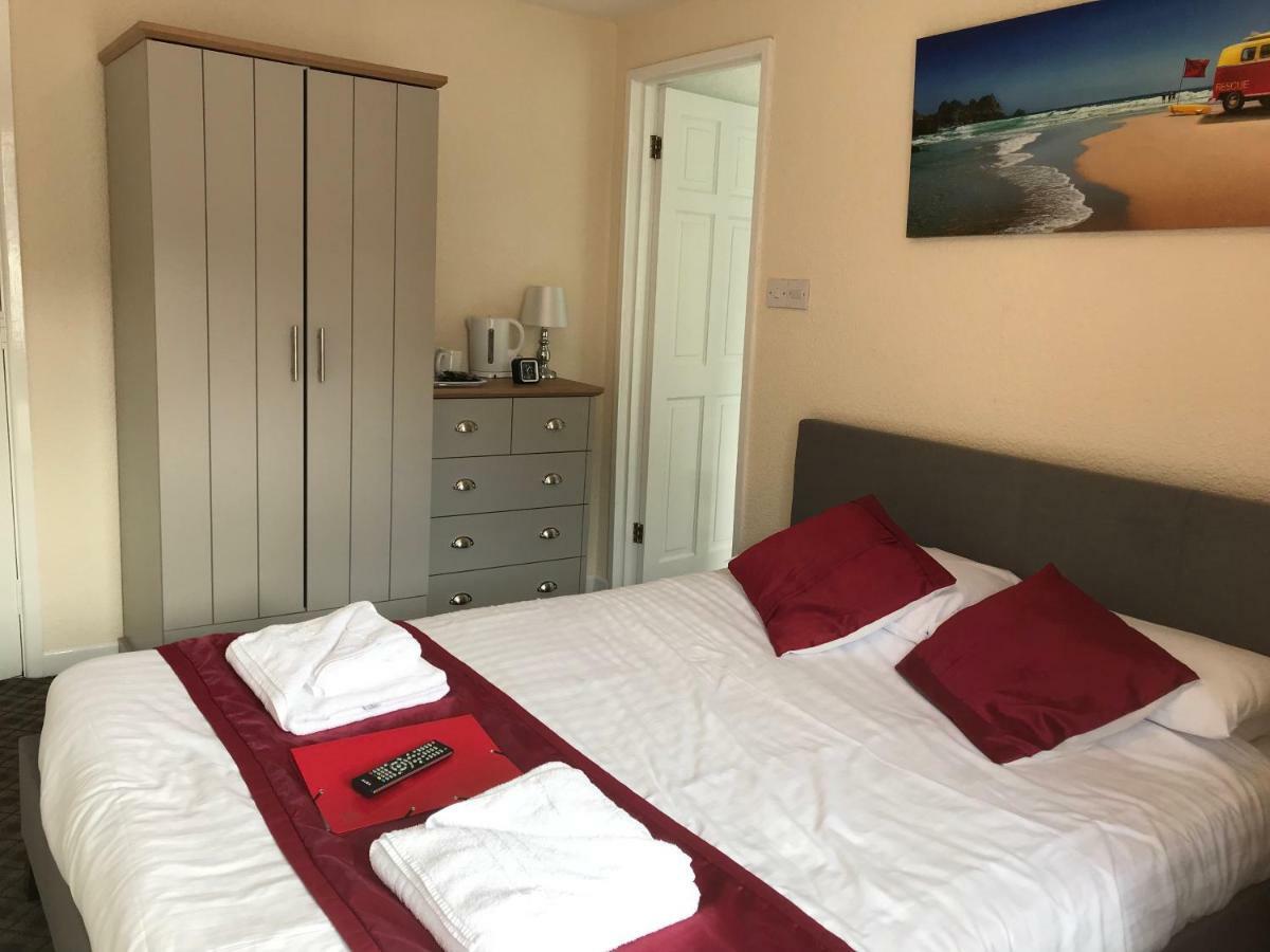The Sherborne Lodge Илфракомб Екстериор снимка